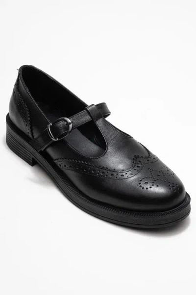 Forever & Always Shoes Janney Leather Strap Loafers In Black