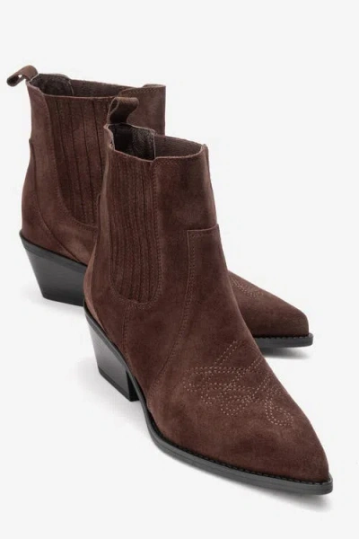 Forever & Always Shoes Julieta Leather Block Heel Western Boot In Brown