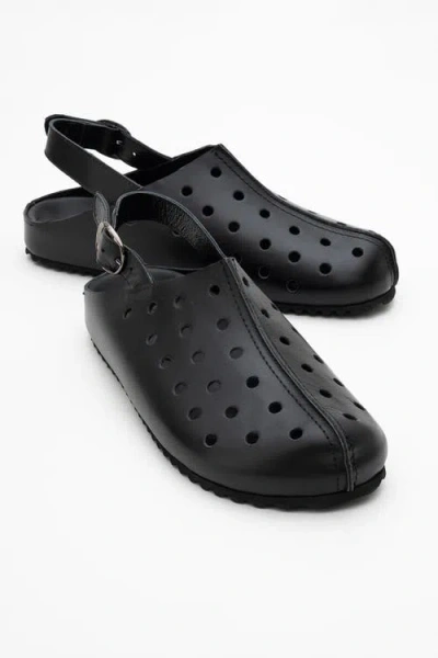 Forever & Always Shoes Justa Leather Clogs In Black