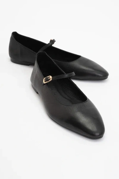 Forever & Always Shoes Lara Leather Mary Jane Flats In Black Leather