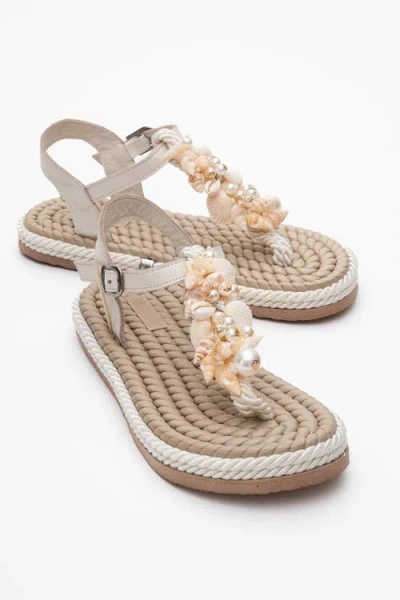 Forever & Always Shoes Lely Leather Thong Sandal In Brown