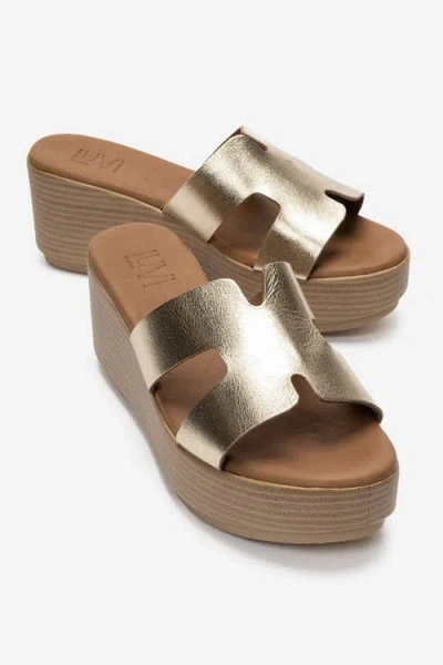 Forever & Always Shoes Lia Leather Platform Sandal In Gold