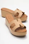Forever & Always Shoes Lia Leather Platform Sandal In Brown