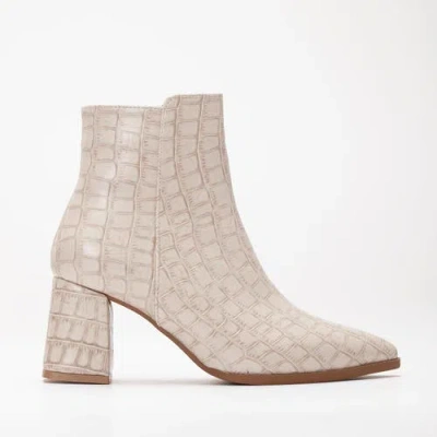 Forever & Always Shoes Lilith Croco Ankle Boots In Beige Croco