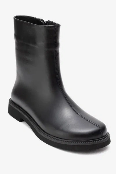 Forever & Always Shoes Lucano Leather Ankle Boot In Black