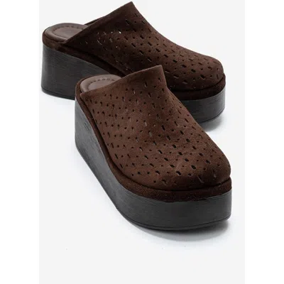 Forever & Always Shoes Lune Leather Platform Sandal In Brown