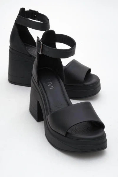 Forever & Always Shoes Margot Leather Platform Sandal