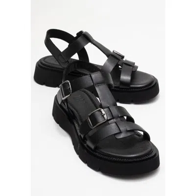Forever & Always Shoes Melvin Leather Sandal In Black