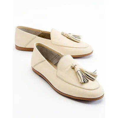 Forever & Always Shoes Mona Soft Leather Tassel Loafer In White