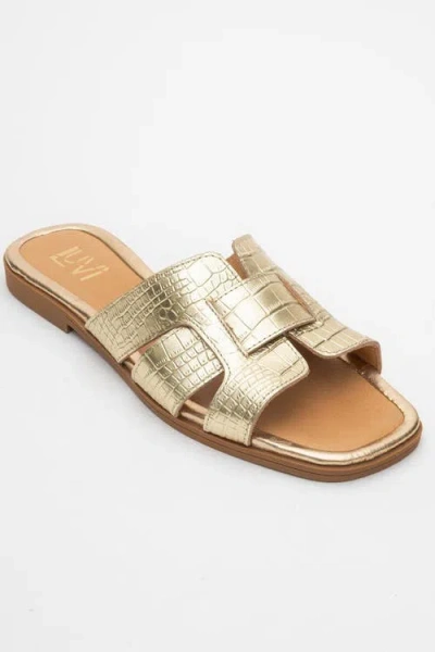 Forever & Always Shoes Notre Leather Flat Sandals In Gold