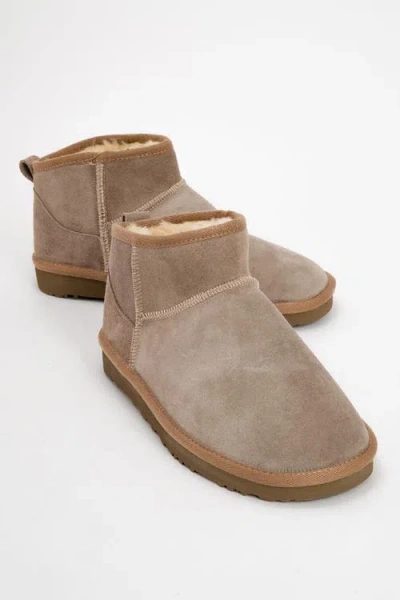Forever & Always Shoes Pair Leather Ankle Boot In Brown