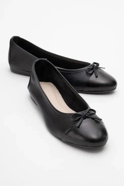 Forever & Always Shoes Rayne Cap Toe Leather Ballet Flats In Black Leather