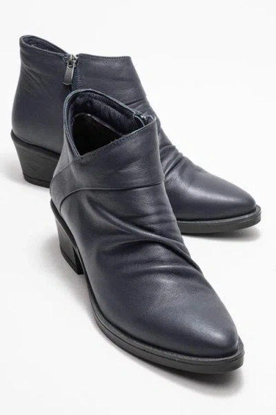 Forever & Always Shoes Rule Leather Chunky Boot In Blue