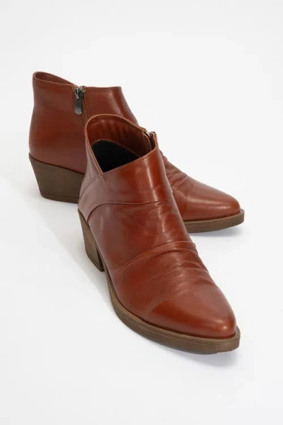 Forever & Always Shoes Rule Leather Chunky Boot In Brown