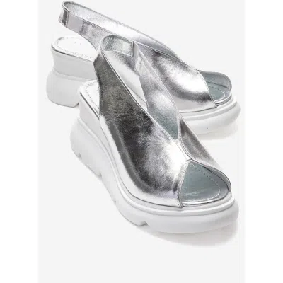 Forever & Always Shoes Sam Leather Platform Sandal In Gray