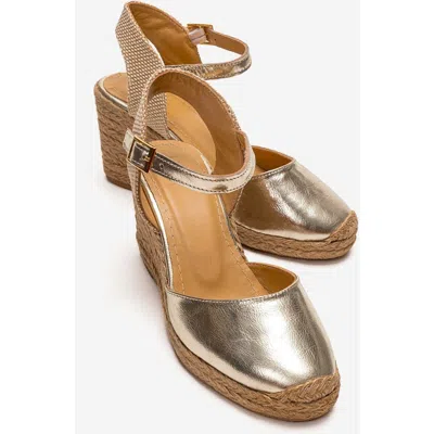 Forever & Always Shoes Sinta Suede Leather Platform Espadrille In Gold