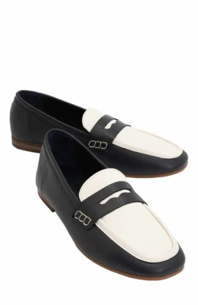 Forever & Always Shoes Skye Leather Loafers In Navy Cream Leather