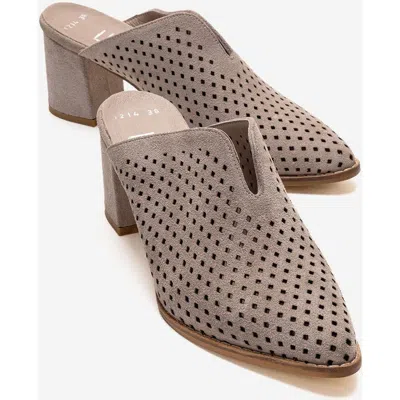 Forever & Always Shoes Toen Leather Block Heel Mule In Brown