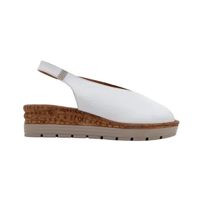 Forever & Always Shoes Women's Blom White Leather Platform Sandal