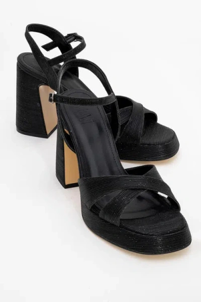 Forever & Always Shoes Yvonne Platform Sandals In Multi