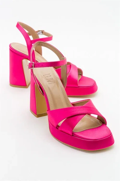 Forever & Always Shoes Yvonne Platform Sandals In Multi
