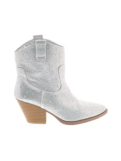 Pre-owned Forever Ankle Boots In Silver