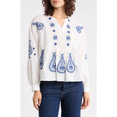 Forgotten Grace Embroidered V-neck Cotton Top In White