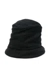 Forme D'expression Contrast-stitching Bucket Hat In Black