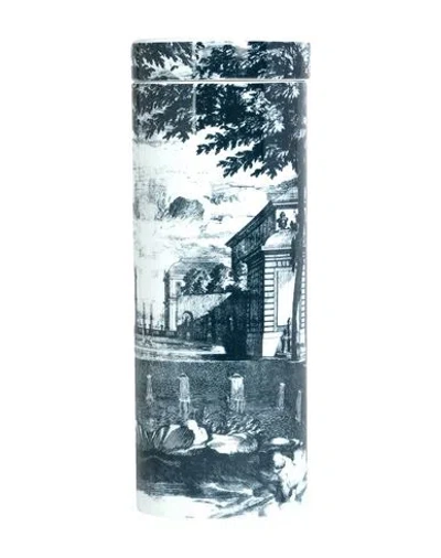 Fornasetti Nel Mentre Candela Profumata Torre - Giardino Settecentesco - Fragranza Giardino Segreto  In Blue