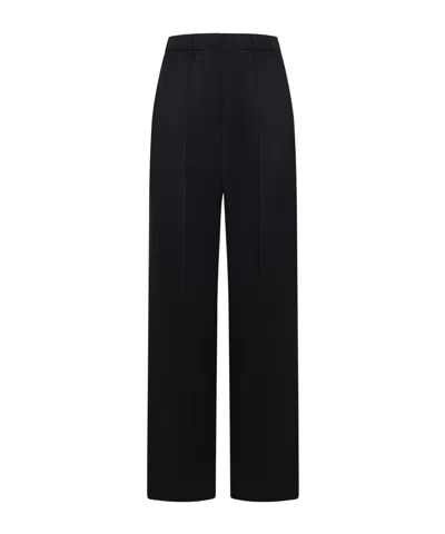 Forte Forte Belt-loop Casual Pants In Black