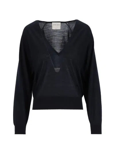Forte Forte V-neck Raglan-sleeve Sweater In Black