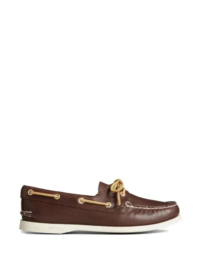 Fortela Lace-up Leather Boat Shoes In Burgundy
