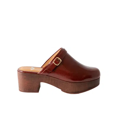 Fortress Women's Brown Abby Platform Clog Chocolate Crinkle Patent