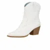 Fortune Dynamic Women's Gracie Boot In Ivory In Black