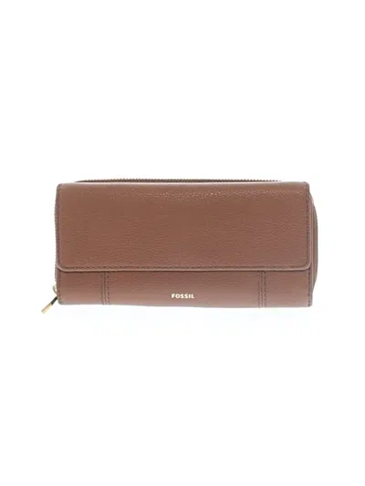 Pre-owned Fossil Leather Wallet In Brown