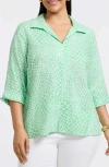 Foxcroft Agnes Print Three-quarter Sleeve Linen Blend Popover Top In New Leaf/white