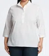 Foxcroft Mia Seersucker 3/4 Sleeve Popover Shirt In White In White