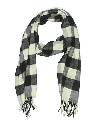 Pre-owned Fraas Scarf In Green