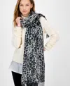 Fraas Women's Animal-print Woven Scarf