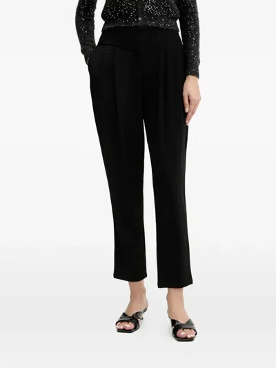 Fracomina Buttoned Pleated Trousers In Black