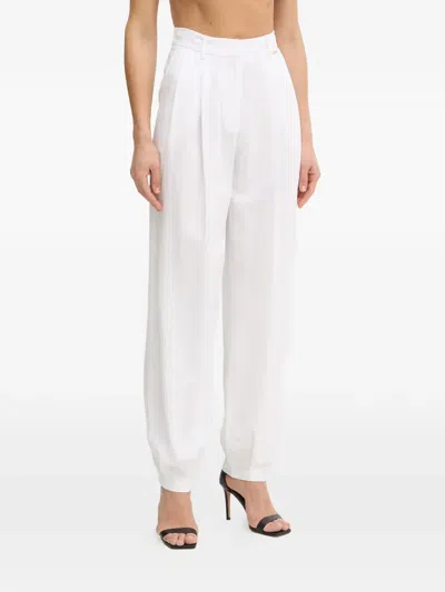 Fracomina Pleated Logo-plaque Trousers In White