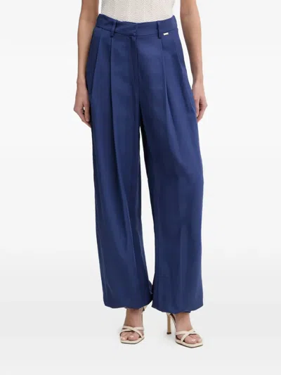 Fracomina Pleated Wide-leg Trousers In Blue