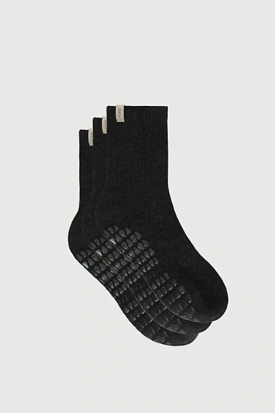 Fraise Graphite Set Of 3 Pilates Grip Socks In Graphite, Women's At Urban Outfitters In Gray
