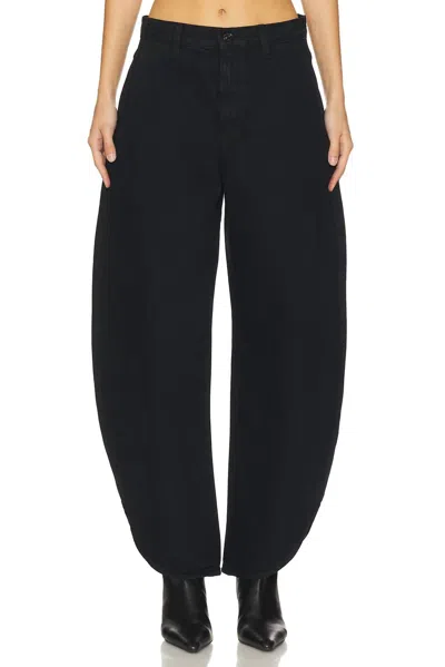 FRAME BOOMERANG JEAN IN BLACK