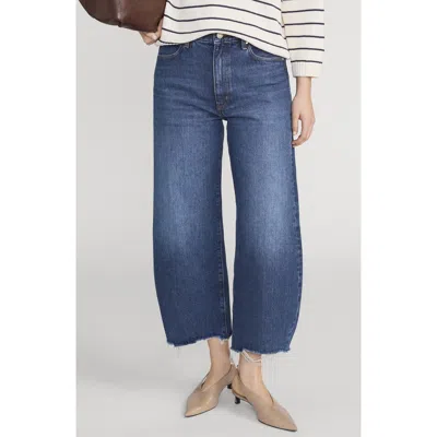 Frame Bowed Raw Hem Straight Leg Jeans In Blue