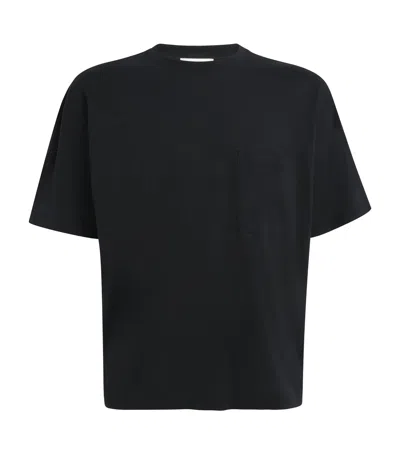 Frame Cotton Relaxed Pocket T-shirt In Black