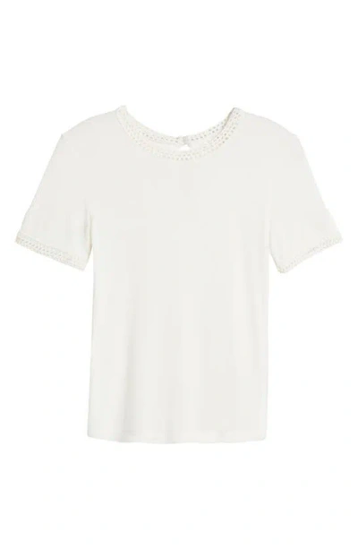 Frame Crochet Trim Stretch Modal T-shirt In White