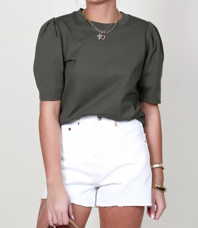 Frame Draped Femme Short Sleeve Tee In Fatigue In Gray