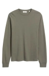 Frame Duo Fold Long Sleeve Cotton T-shirt In Green