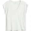 Frame Easy Cotton V-neck T-shirt In Soft Mint